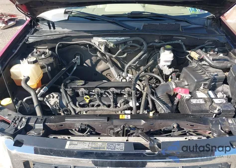 2011 Ford Escape Xlt z USA, uszkodzony, nr VIN 1FMCU0D73BKA36387